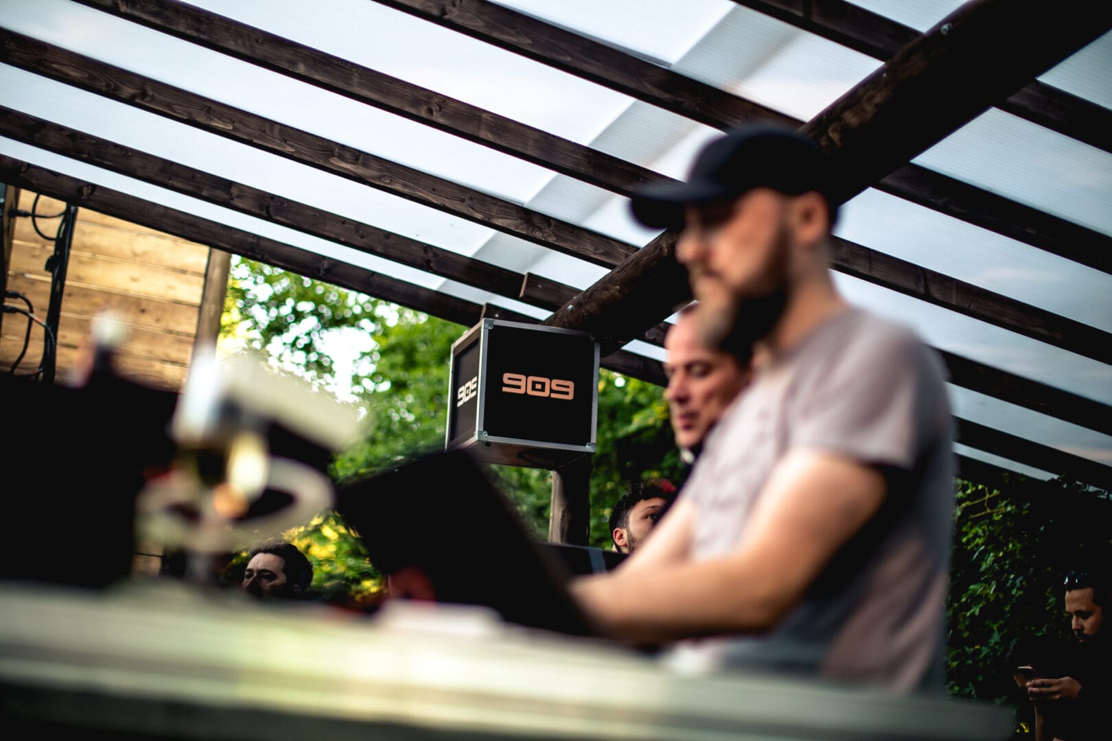 909-BL-127 909-BL-127